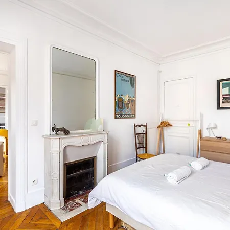 Guestready - Parisien Dans Le 10eme Апартаменты Париж